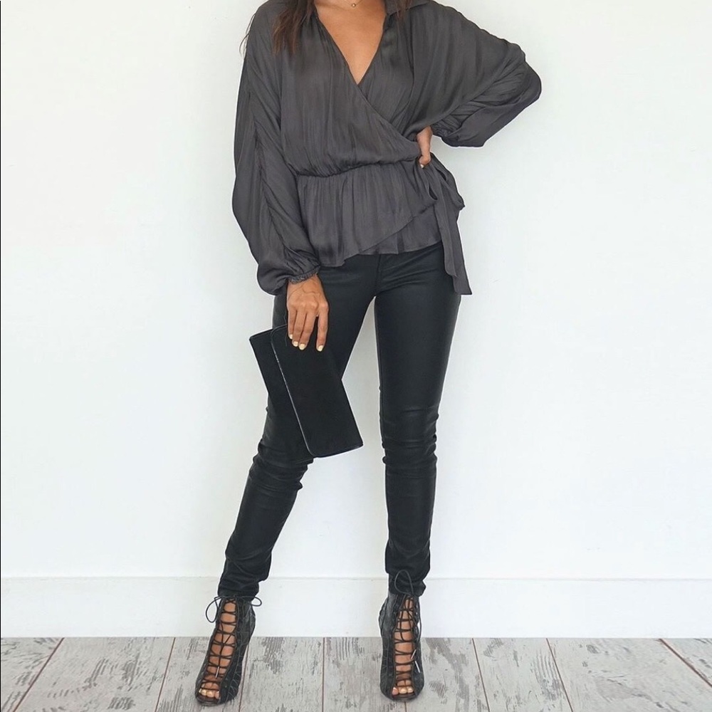 BLANK NYC Faux Leather Leggings - Picture 3 of 5